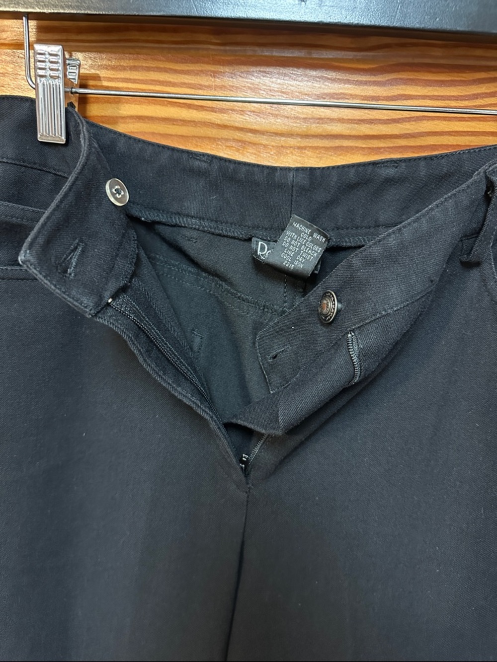 Rafaella Black Pull-On Pants - Picture 5 of 9